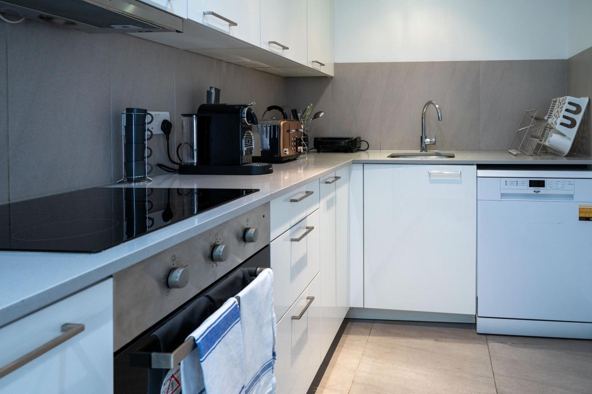ロンドンModern 3 Beds 2 Baths Abbey Rd - St John'S Woodアパートメント エクステリア 写真