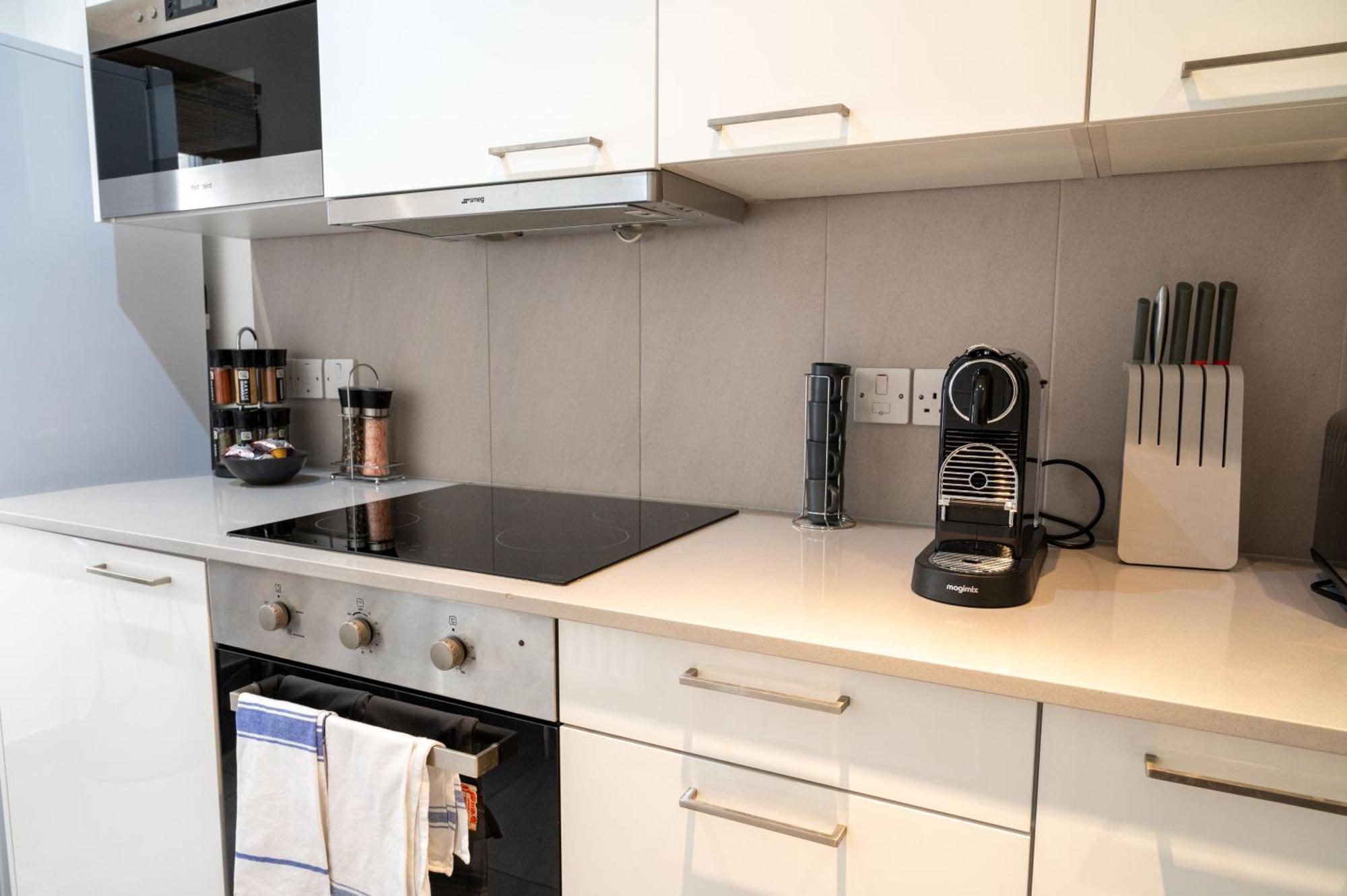 ロンドンModern 3 Beds 2 Baths Abbey Rd - St John'S Woodアパートメント エクステリア 写真