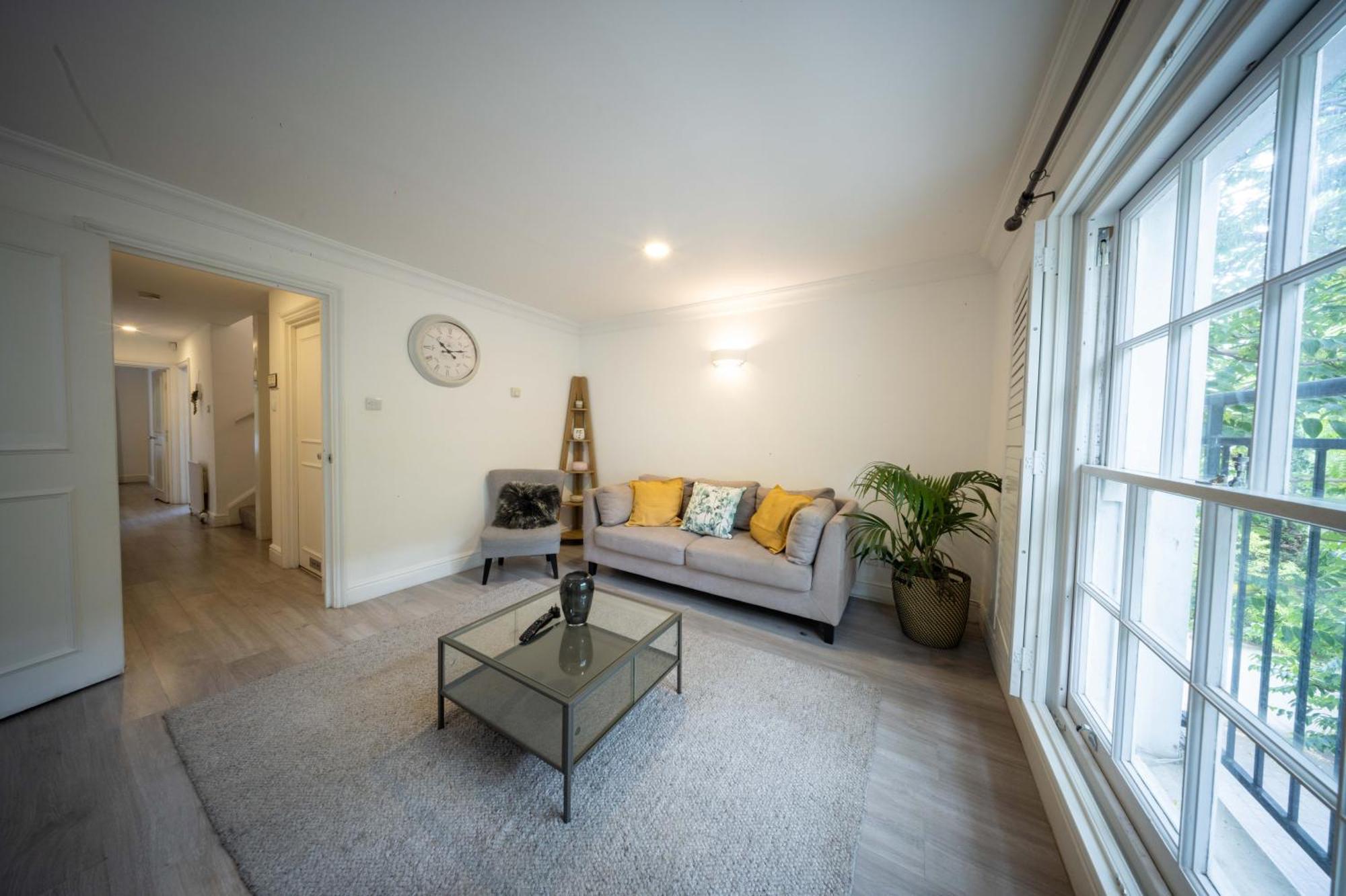 ロンドンModern 3 Beds 2 Baths Abbey Rd - St John'S Woodアパートメント エクステリア 写真